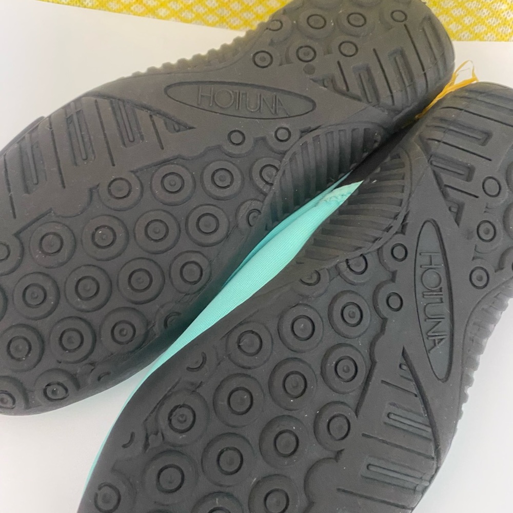 SALE* Awesome HOT TUNA Water Shoes sz. 37 6-6 1/2 - Picture 5 of 6